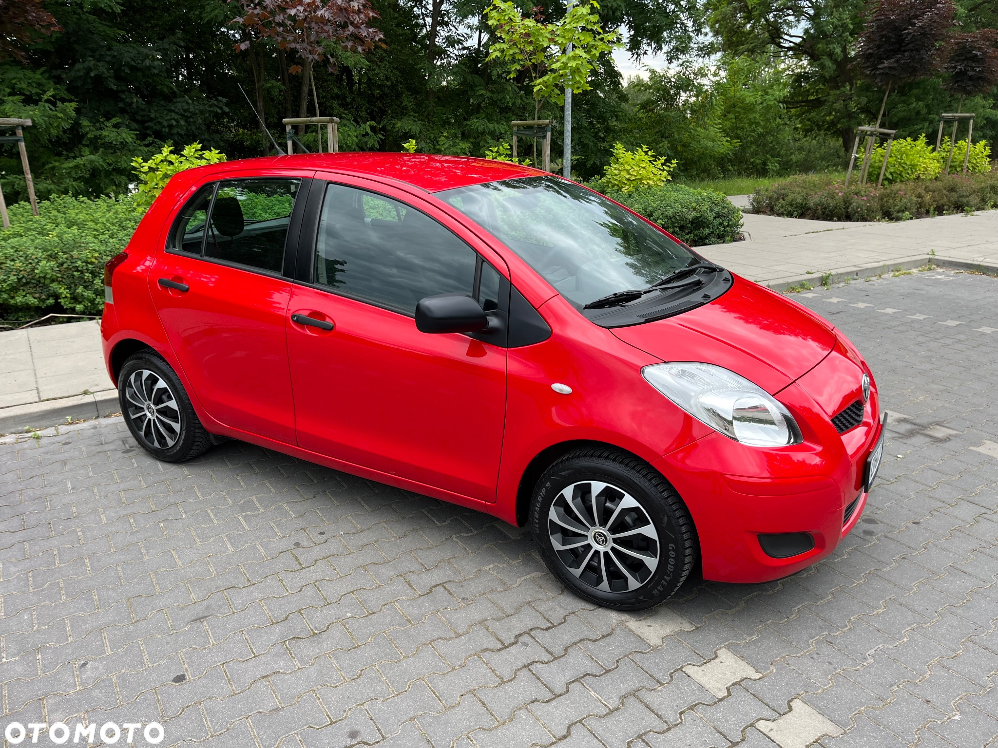 Toyota Yaris 1.0 Luna - 12