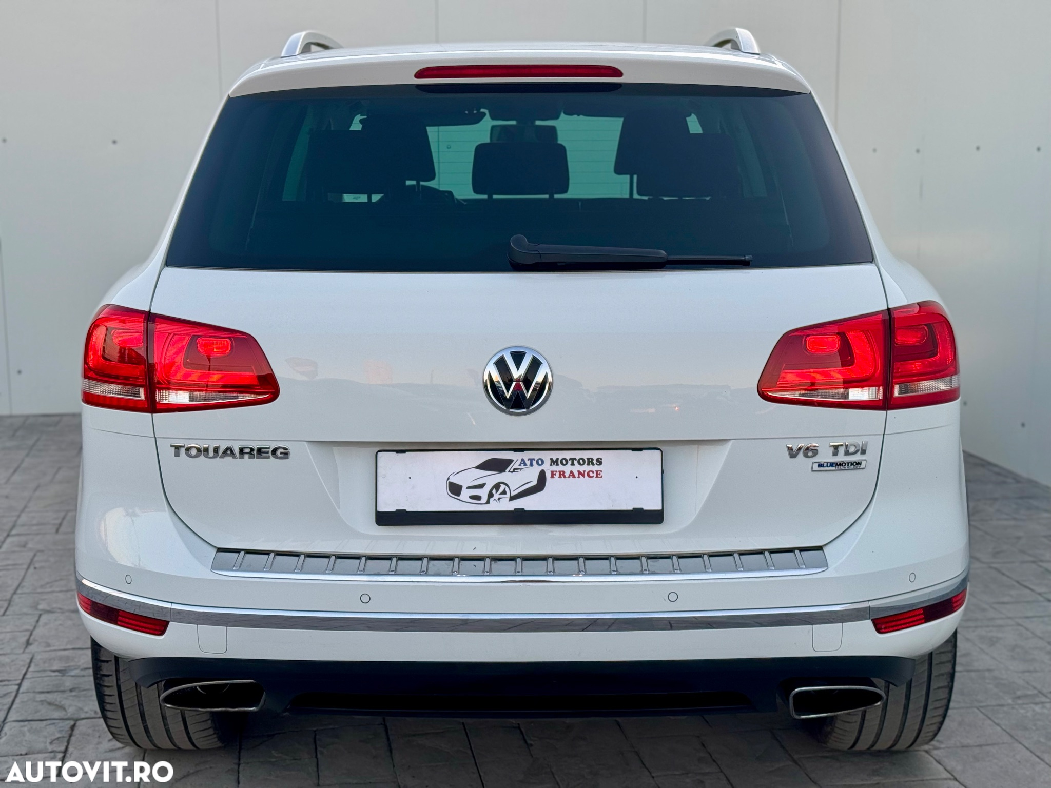 Volkswagen Touareg 3.0 V6 TDI SCR Blue Motion DPF Automatik - 14