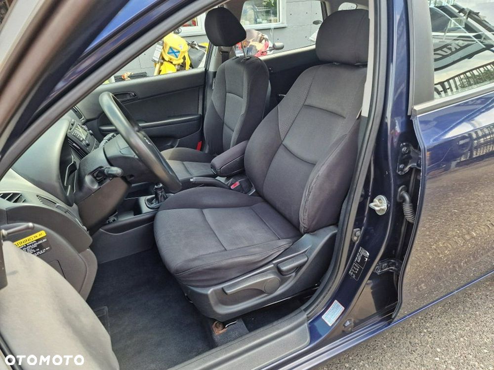 Hyundai i30 1.6 CRDi Comfort - 5