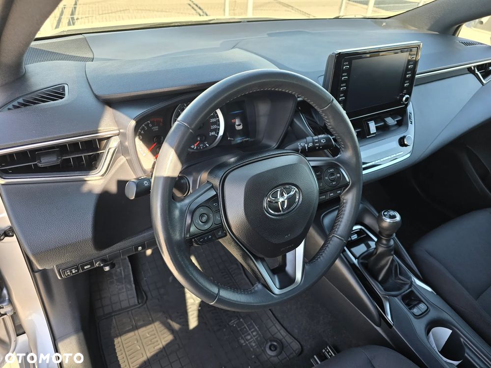 Toyota Corolla 1.2 T Comfort - 25