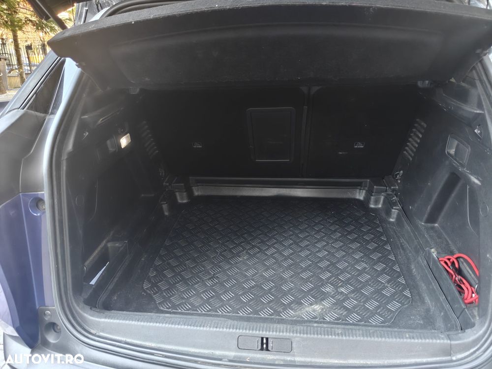 Peugeot 3008 1.6 PureTech Turbo S&S EAT8 GT-Line - 13