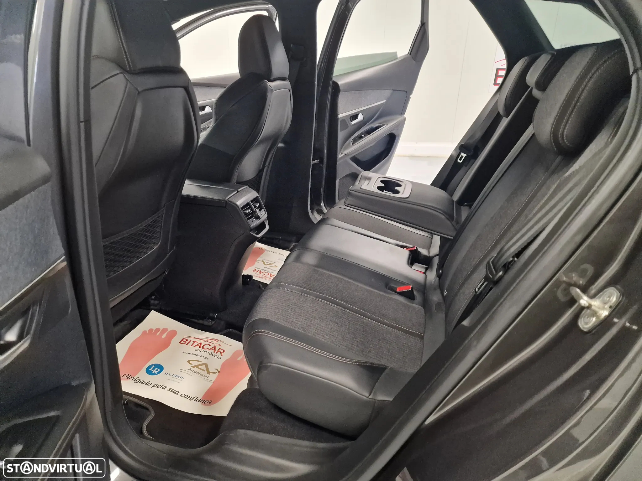 Peugeot 3008 1.5 BlueHDi GT Line - 30