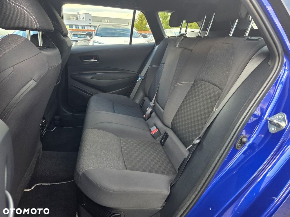 Toyota Corolla 1.8 Hybrid Comfort - 34