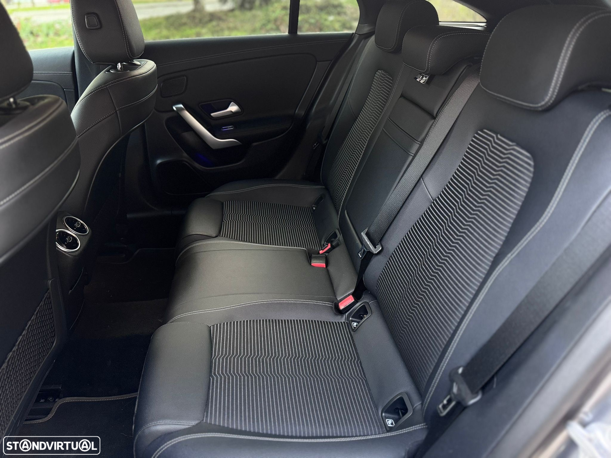 Mercedes-Benz CLA 180 - 20