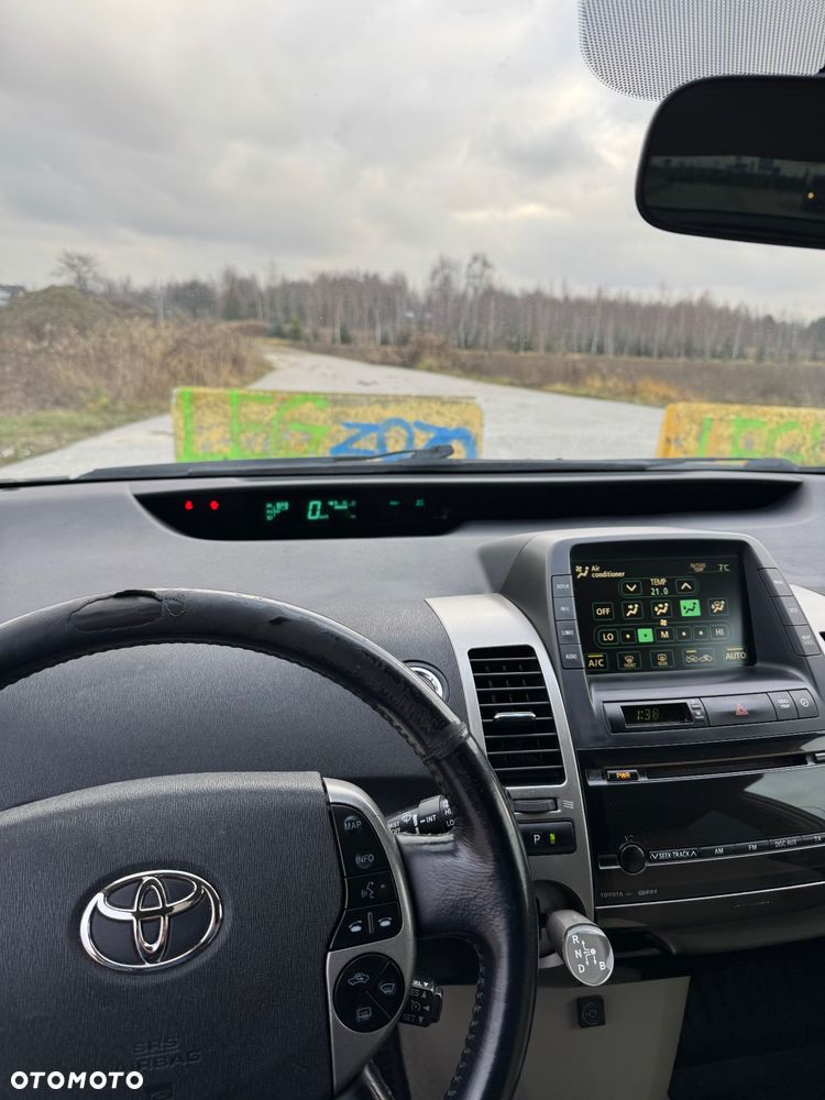 Toyota Prius 1.5 VVT-i Sol (nav) - 5