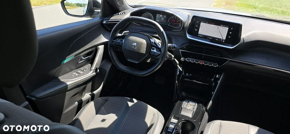 Peugeot 2008 - 11