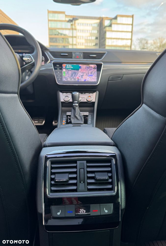 Skoda Superb 2.0 TSI 4x4 Scout DSG - 9