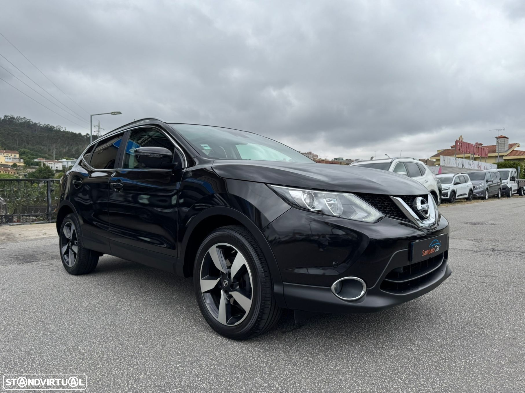 Nissan Qashqai 1.5 dCi N-Connecta 18 - 6