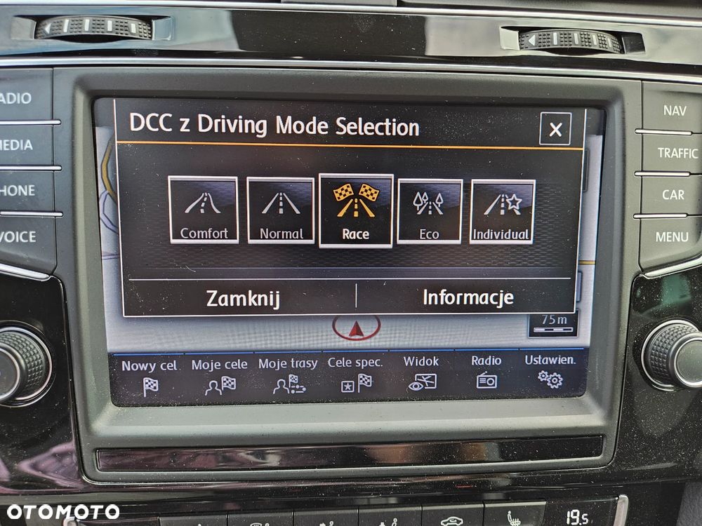 Volkswagen Golf R 4Motion BlueMotion Technology - 34