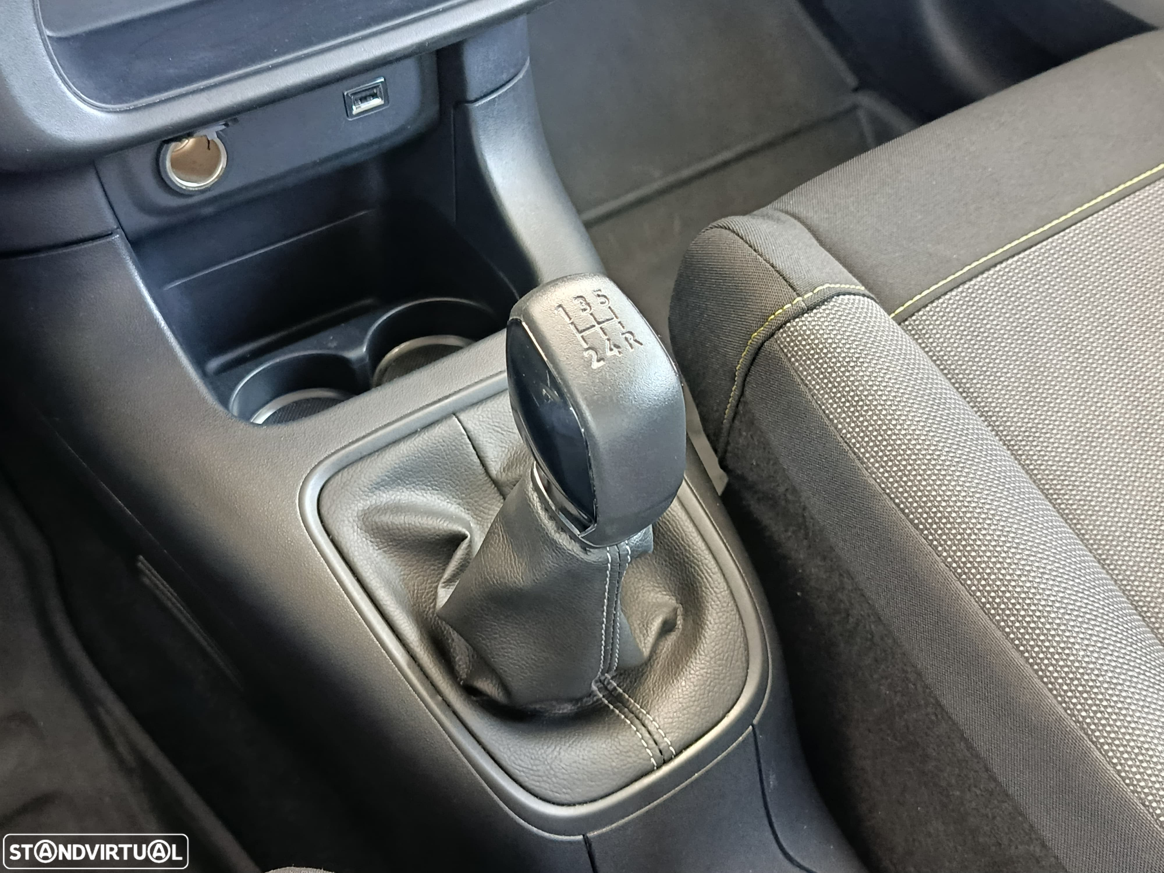 Citroën C3 Pure Tech Feel - 24