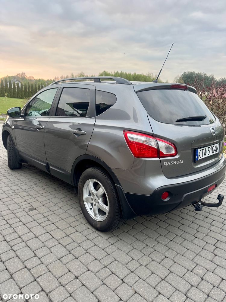 Nissan Qashqai 2.0 4 x 4 CVT 360 - 15