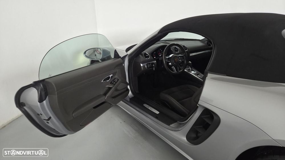 Porsche 718 Boxster 2.0 T PDK - 22