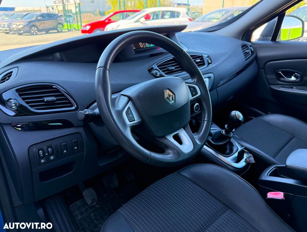 Renault Grand Scenic 1.6 dCi Stop&Start Energy Privilege - 7