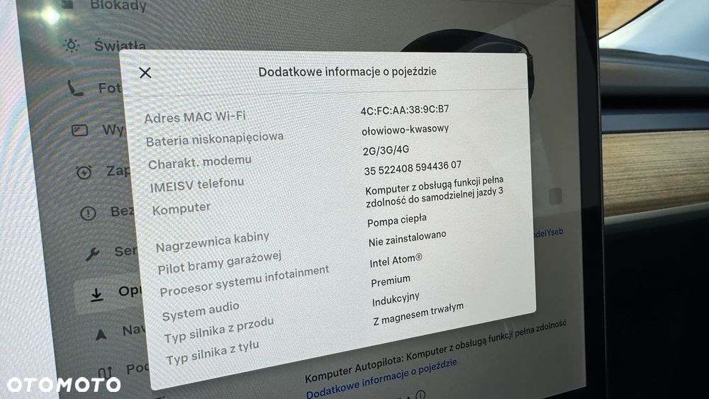 Tesla Y Long Range AWD - 29