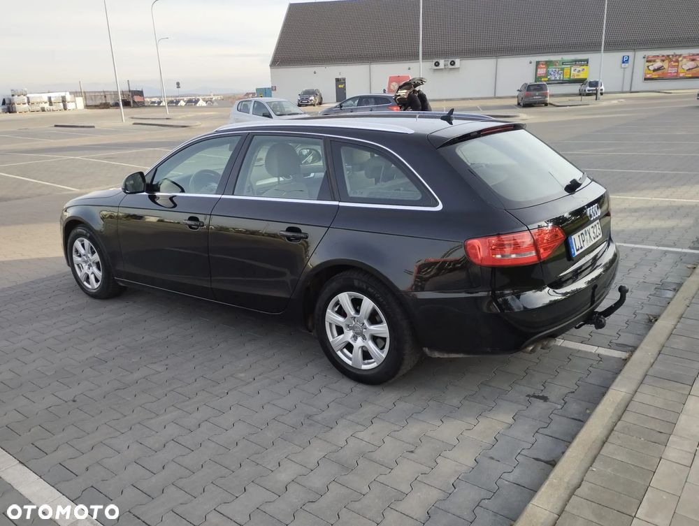 Audi A4 Avant 2.0 TDI DPF Ambiente - 7