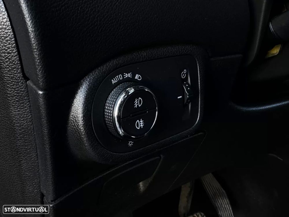 Opel Zafira 1.6 CDTi Innovation S/S - 23