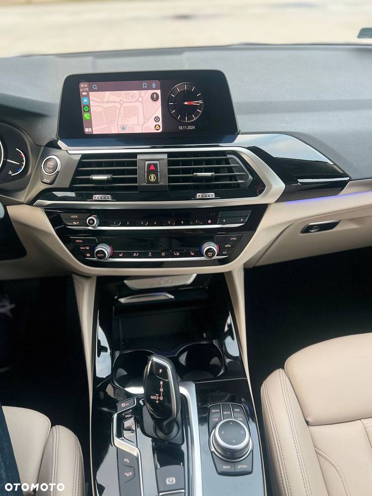 BMW X4 xDrive20d - 12