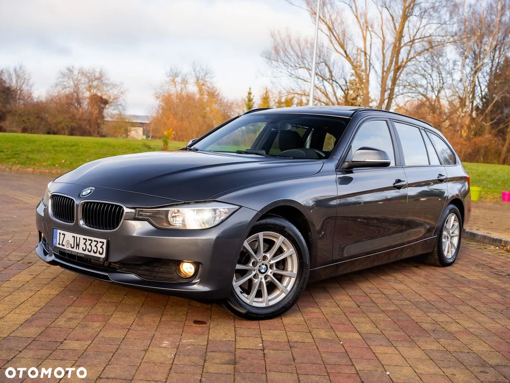BMW Seria 3 318d Blue Performance - 16