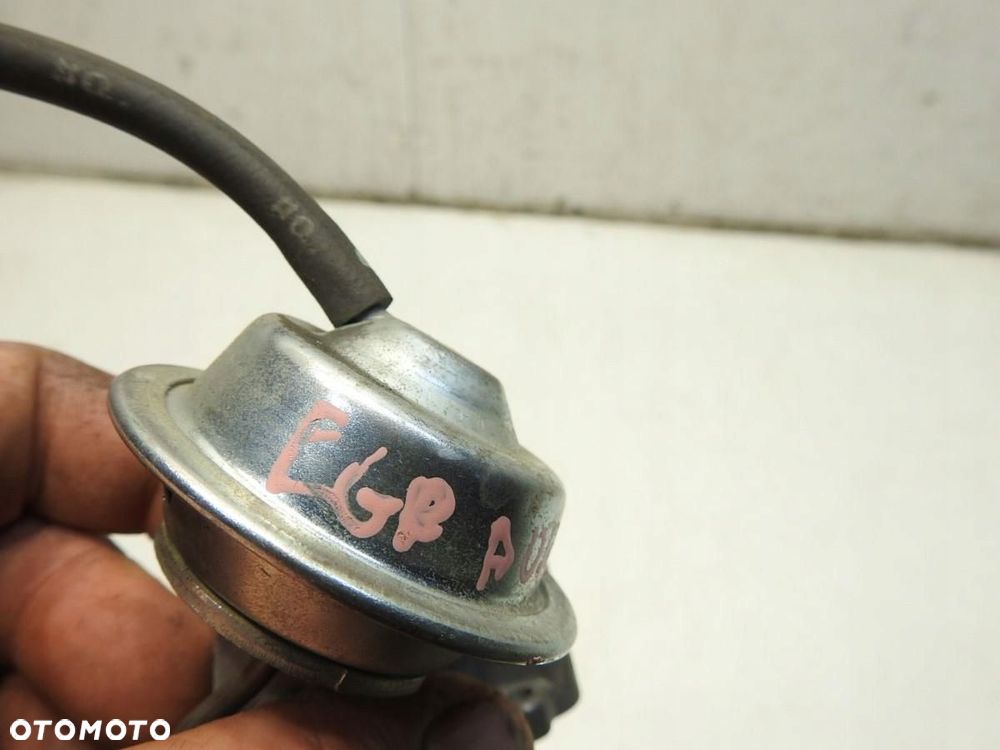 ZAWÓR EGR PRZEPUSTNICA TOYOTA AURIS II 1.4 D4D - 3