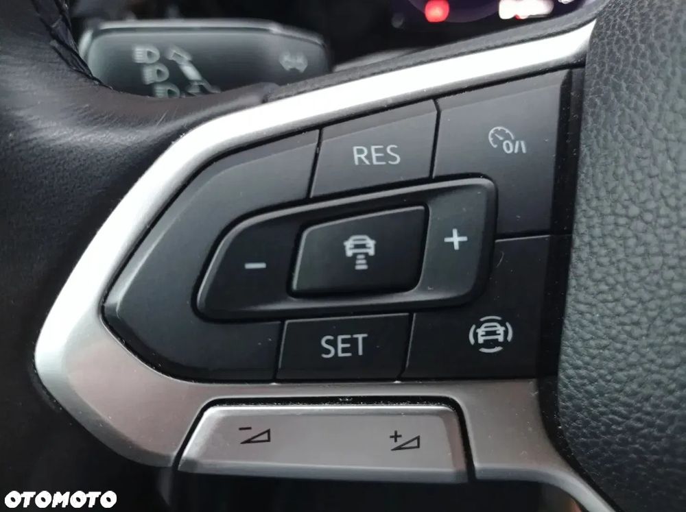 Volkswagen Golf Variant - 23