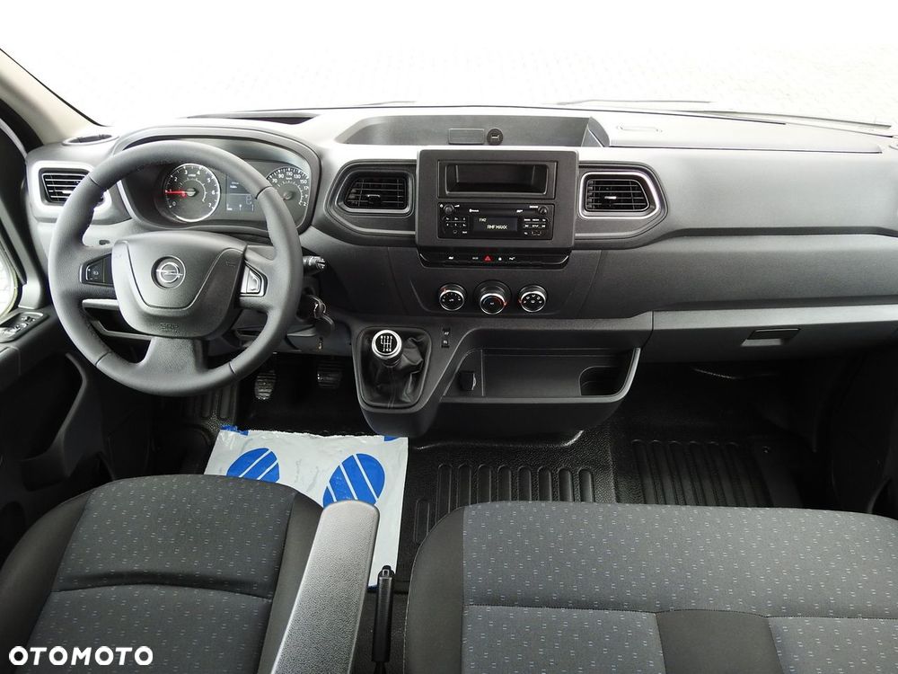 Opel MOVANO  FURGON BRYGADÓWKA  7 MIEJSC TEMPOMAT LEDY KLIMATYZACJA  135KM - 28