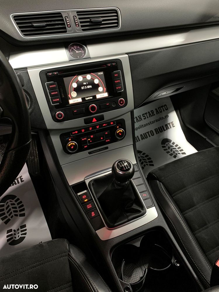 Volkswagen Passat CC - 10