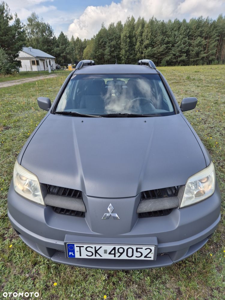 Mitsubishi Outlander 2.0 Comfort 4WD - 5