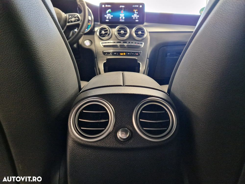 Mercedes-Benz GLC Coupe 300 de 4Matic 9G-TRONIC - 21