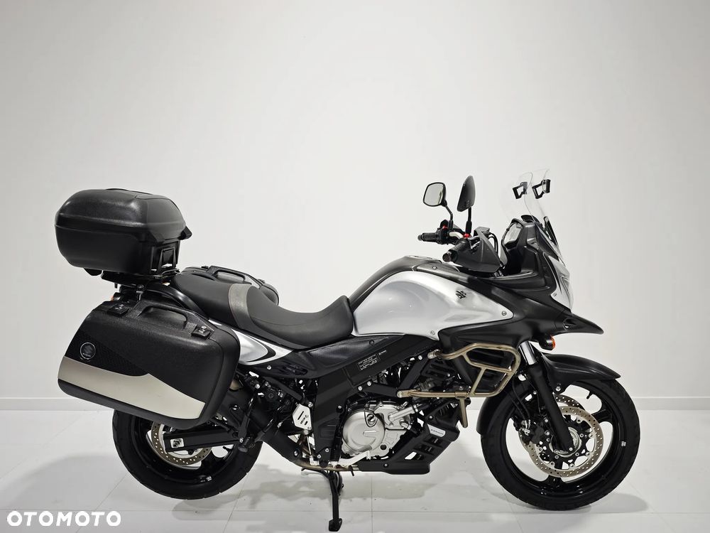 Suzuki V-STROM - 1