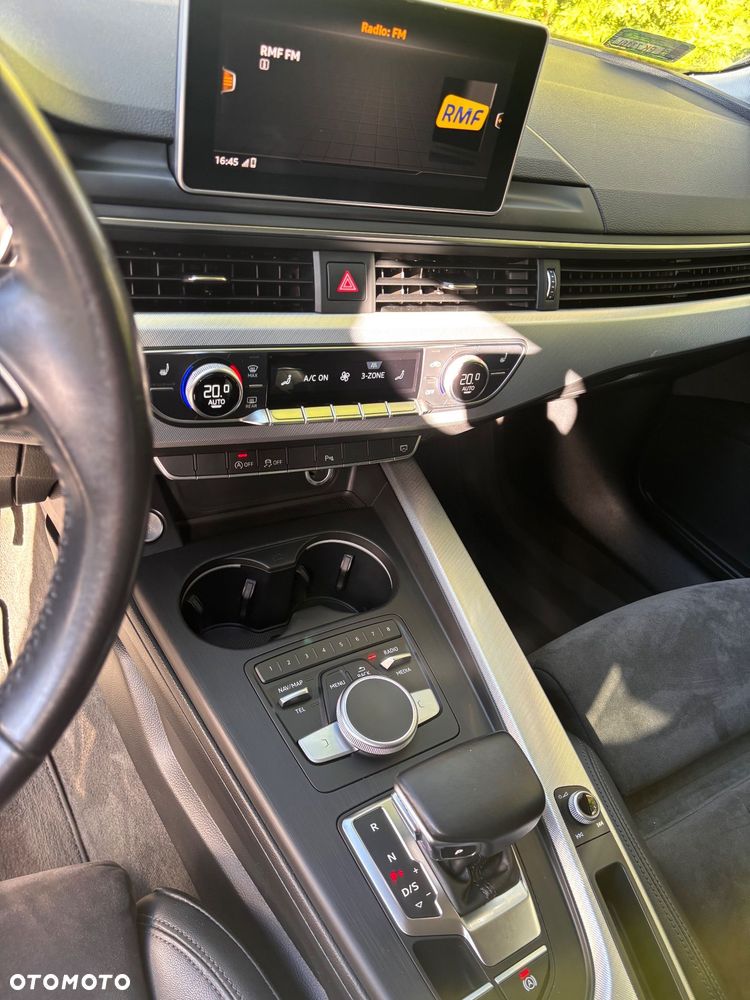 Audi A4 Limousine 1.4 TFSI S tronic - 12