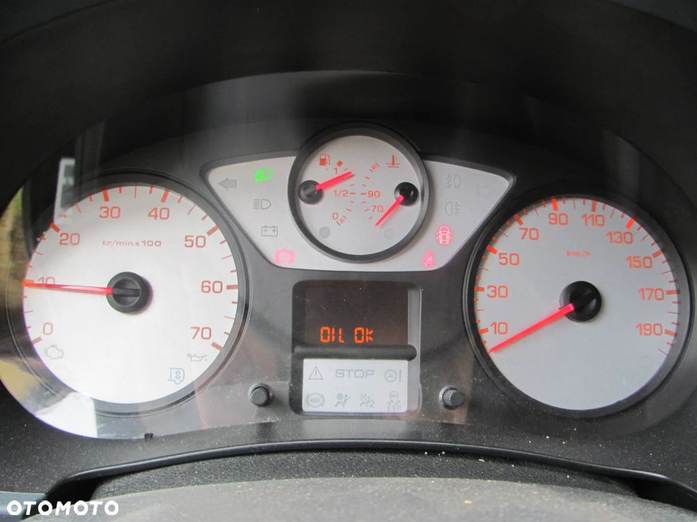 Peugeot Partner 1.6 HDi VTC Euro5 - 6