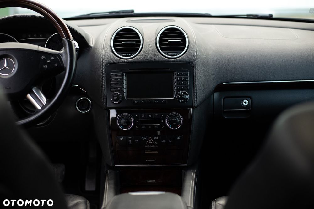 Mercedes-Benz GL ver-500-4matic-7g--tronic - 21