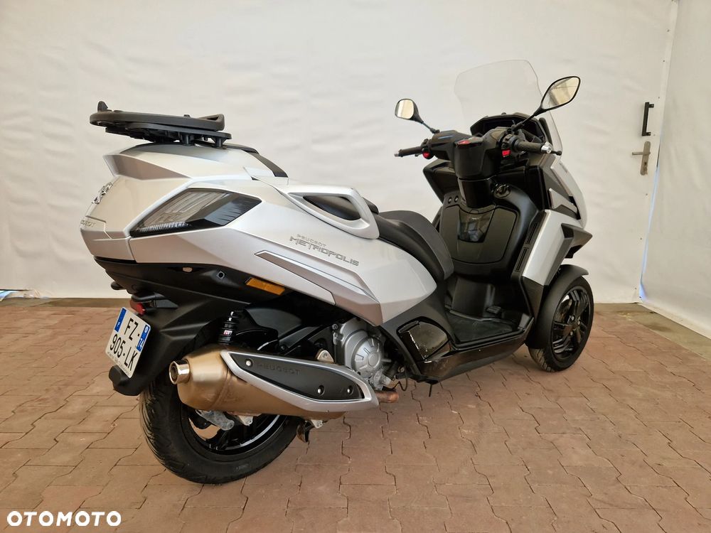Peugeot Metropolis - 9