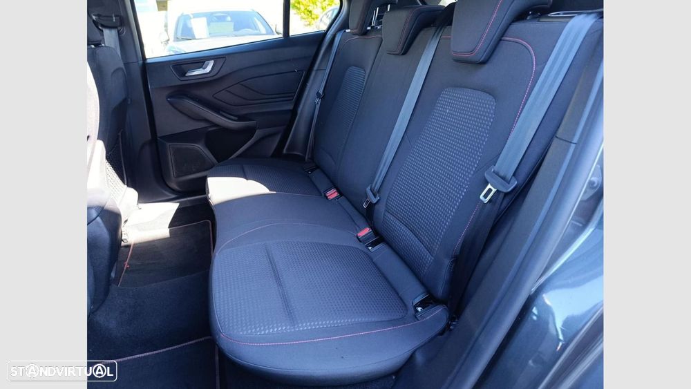 Ford Focus 1.0 EcoBoost ST-Line - 21