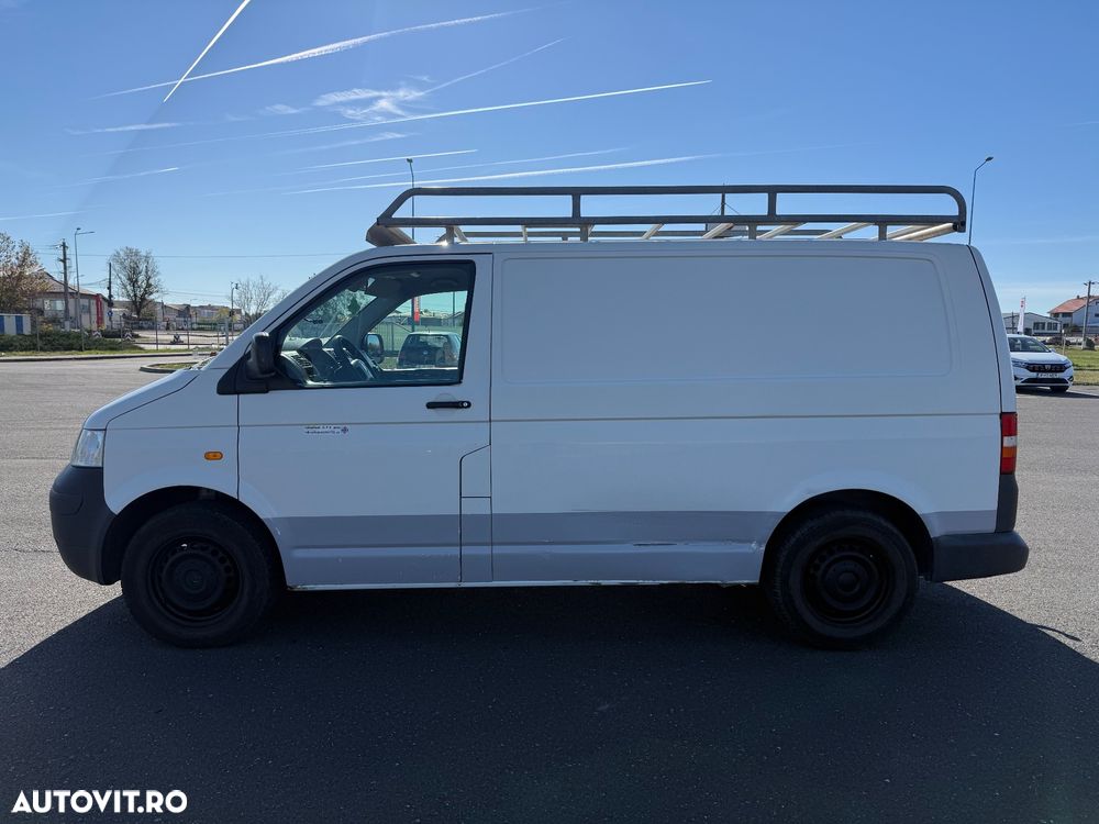 Volkswagen Transporter - 2
