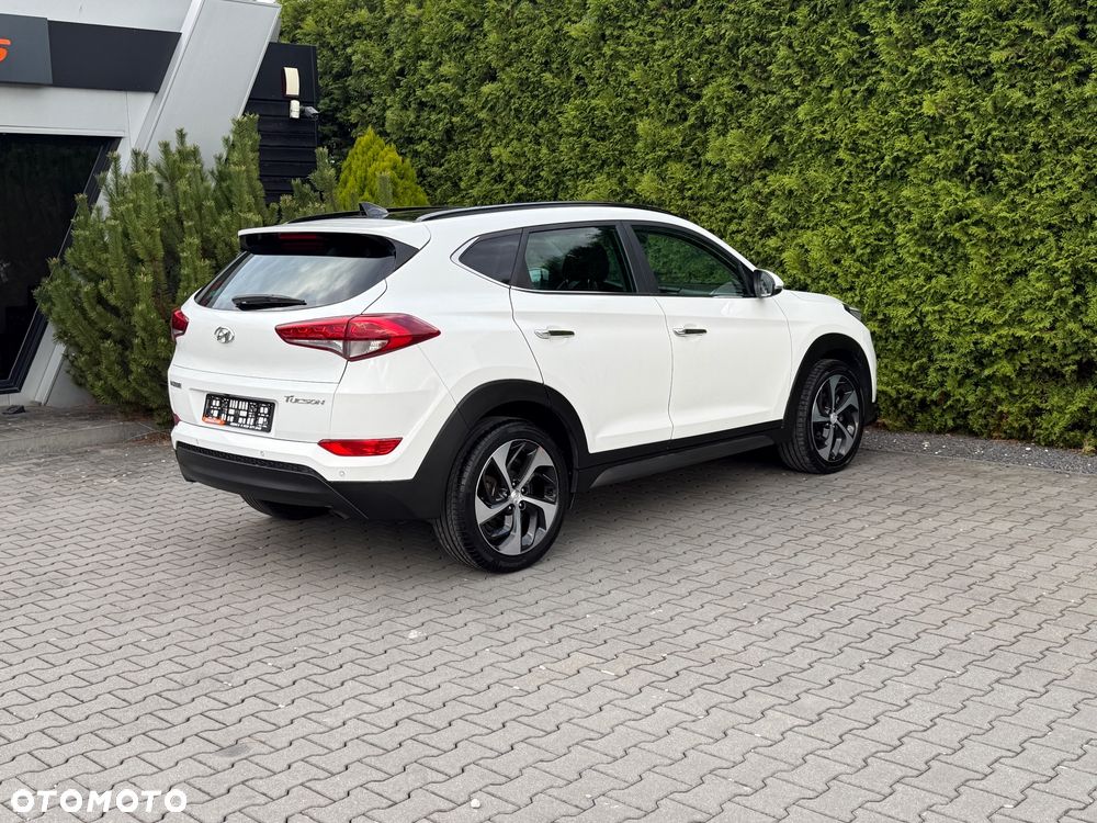 Hyundai Tucson - 16