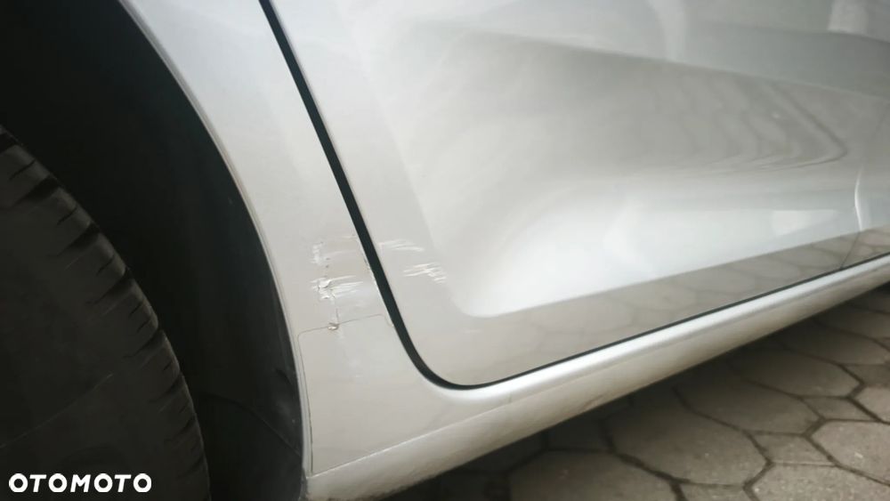 Skoda RAPID 1.0 TSI Active - 22