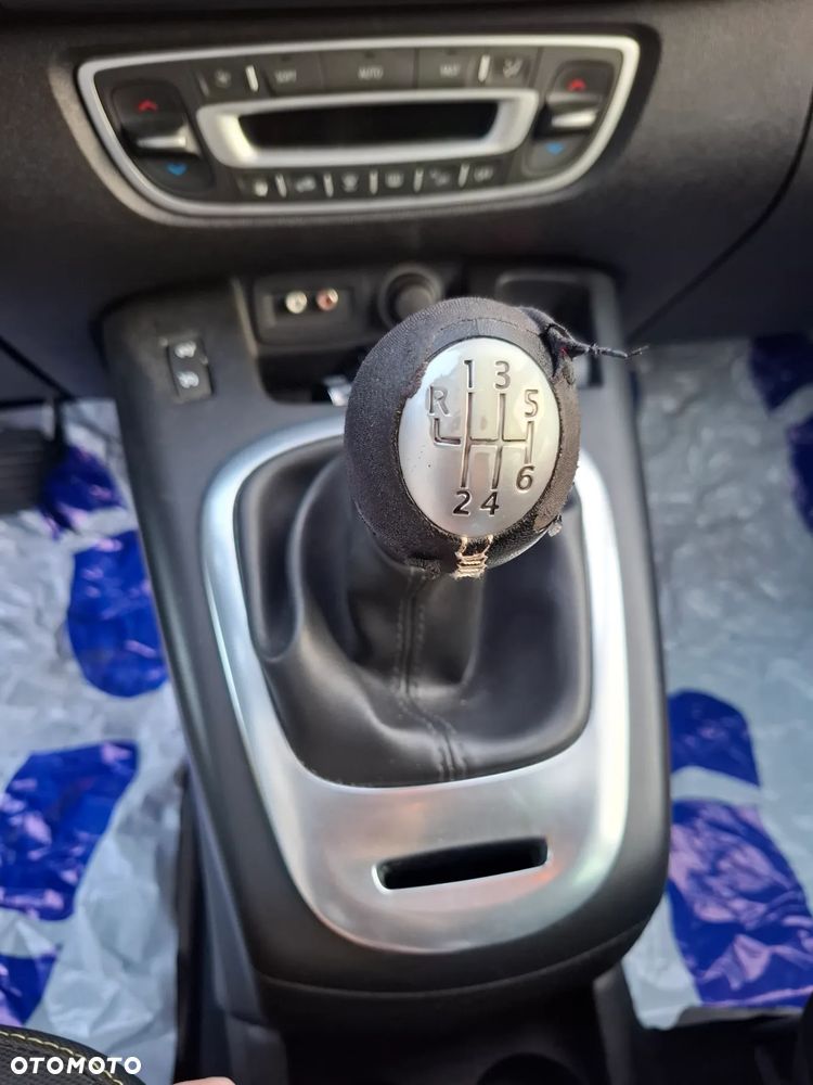 Renault Scenic 1.4 16V TCE Tech Run - 17