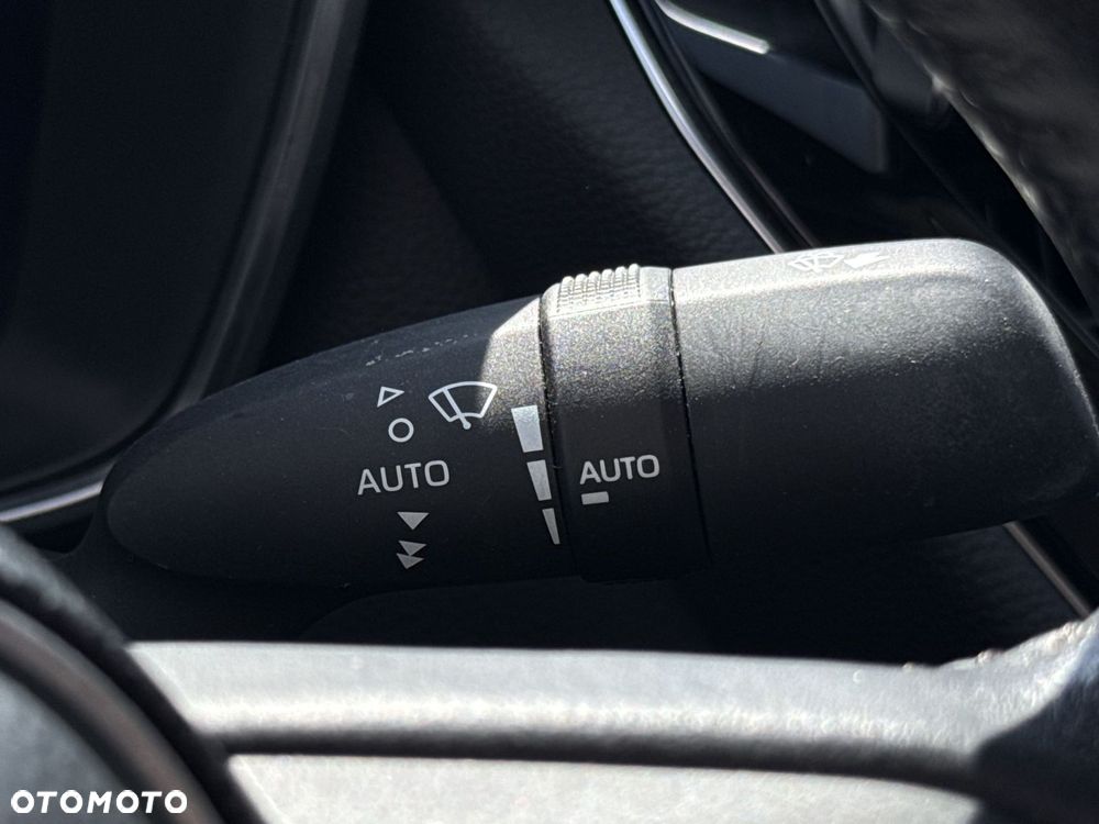 Toyota Corolla 1.5 Comfort MS - 23