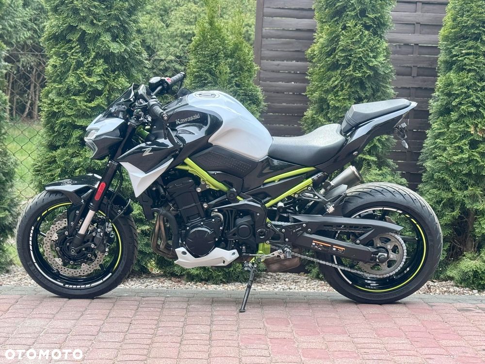 Kawasaki Z - 7