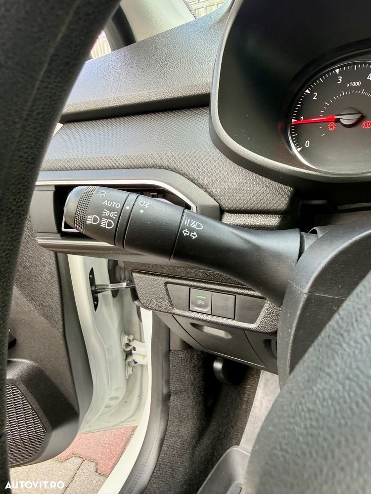 Dacia Sandero ECO-G 100 MT6 Comfort - 15