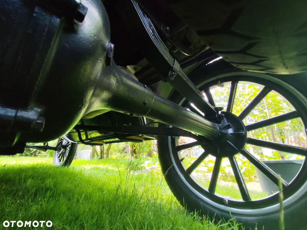Ford Inny - 20