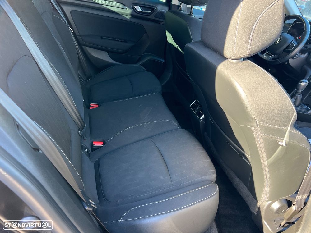 Renault Mégane 1.5 Blue dCi Limited - 20