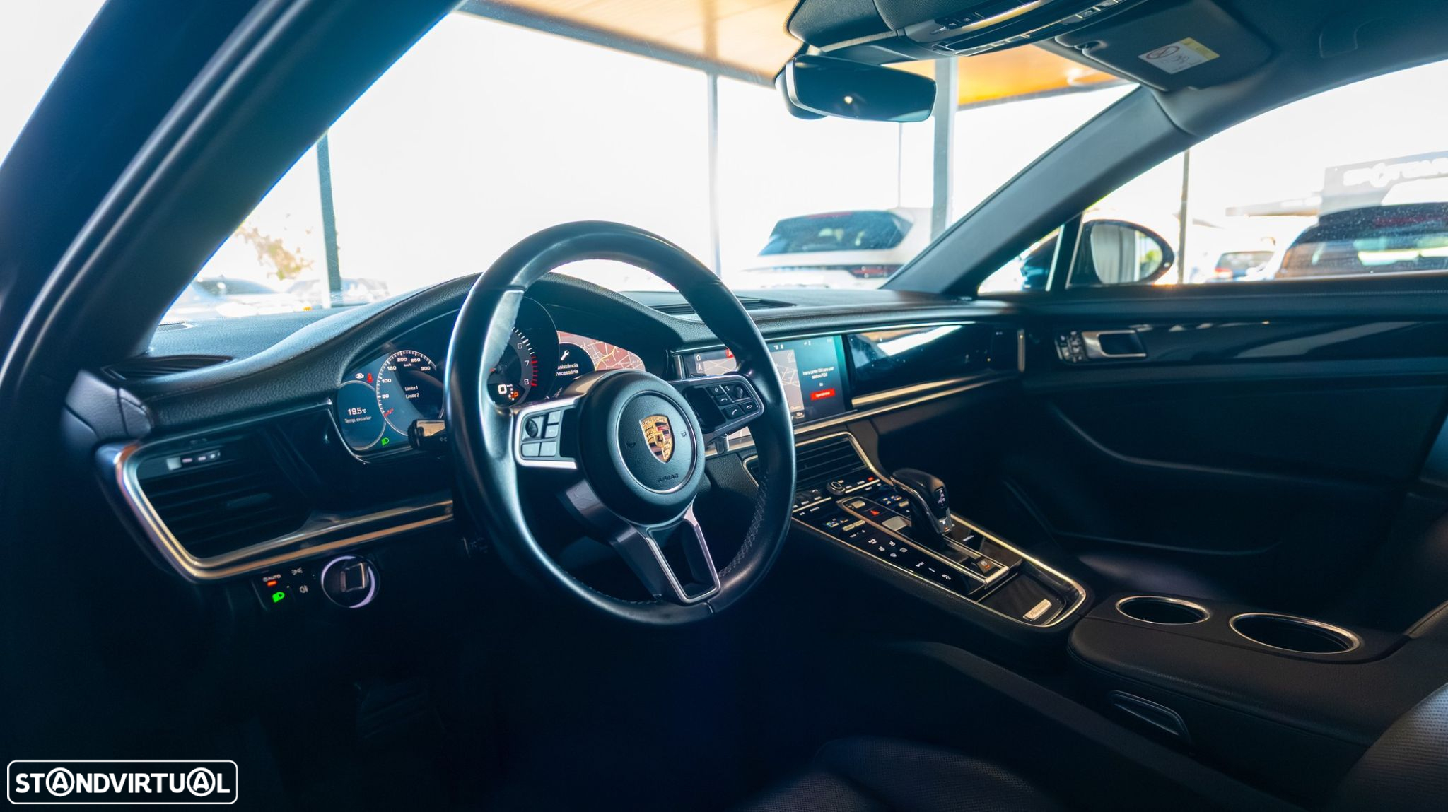 Porsche Panamera 4 Executive - 19