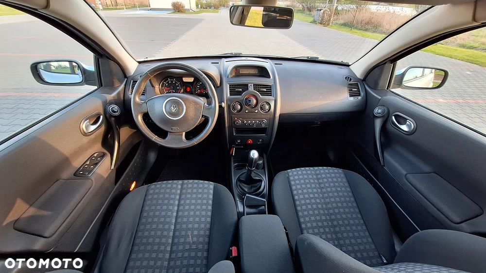 Renault Megane 1.6 16V 100 Authentique - 20