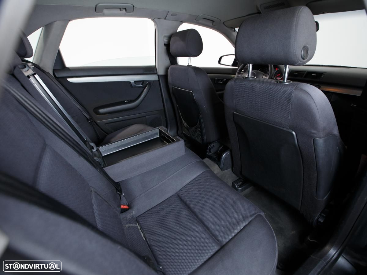 Audi A4 - 14