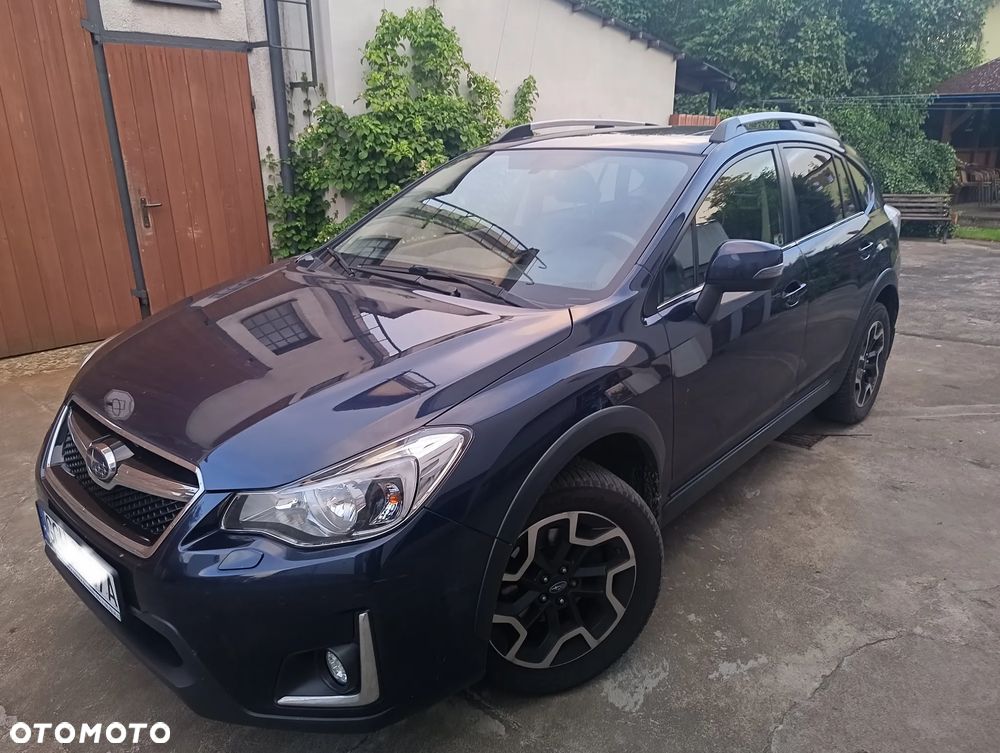Subaru XV 2.0 i Exclusive Lineartronic - 10
