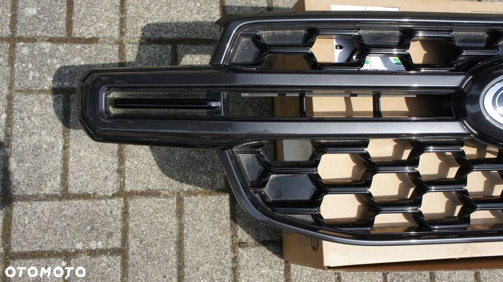ATRAPA PRZEDNIA GRILL FORD RANGER VI 6 - 2