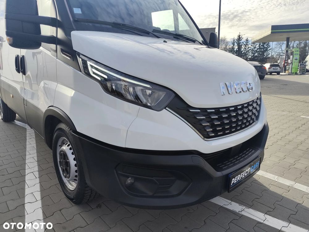 Iveco Daily 35S18 - 12