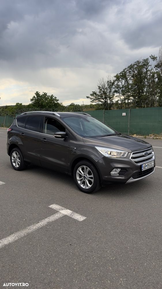 Ford Kuga - 3